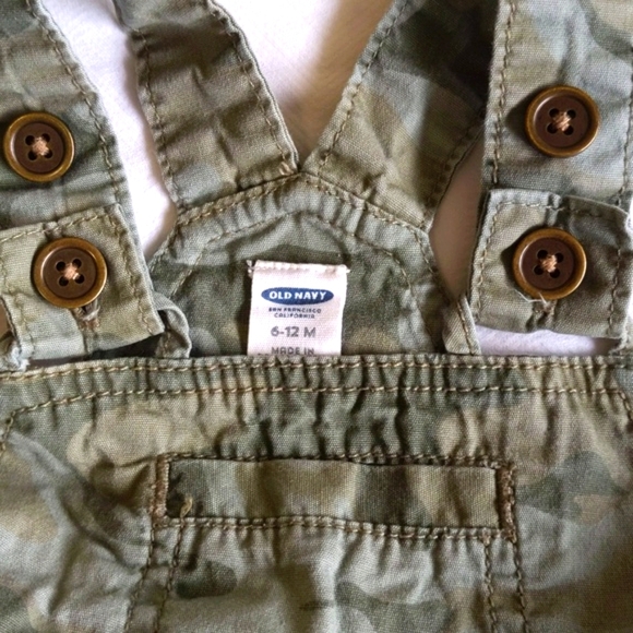 old navy camo cotton twill overalls 6-12 months baby unisex - Picture 6 of 7